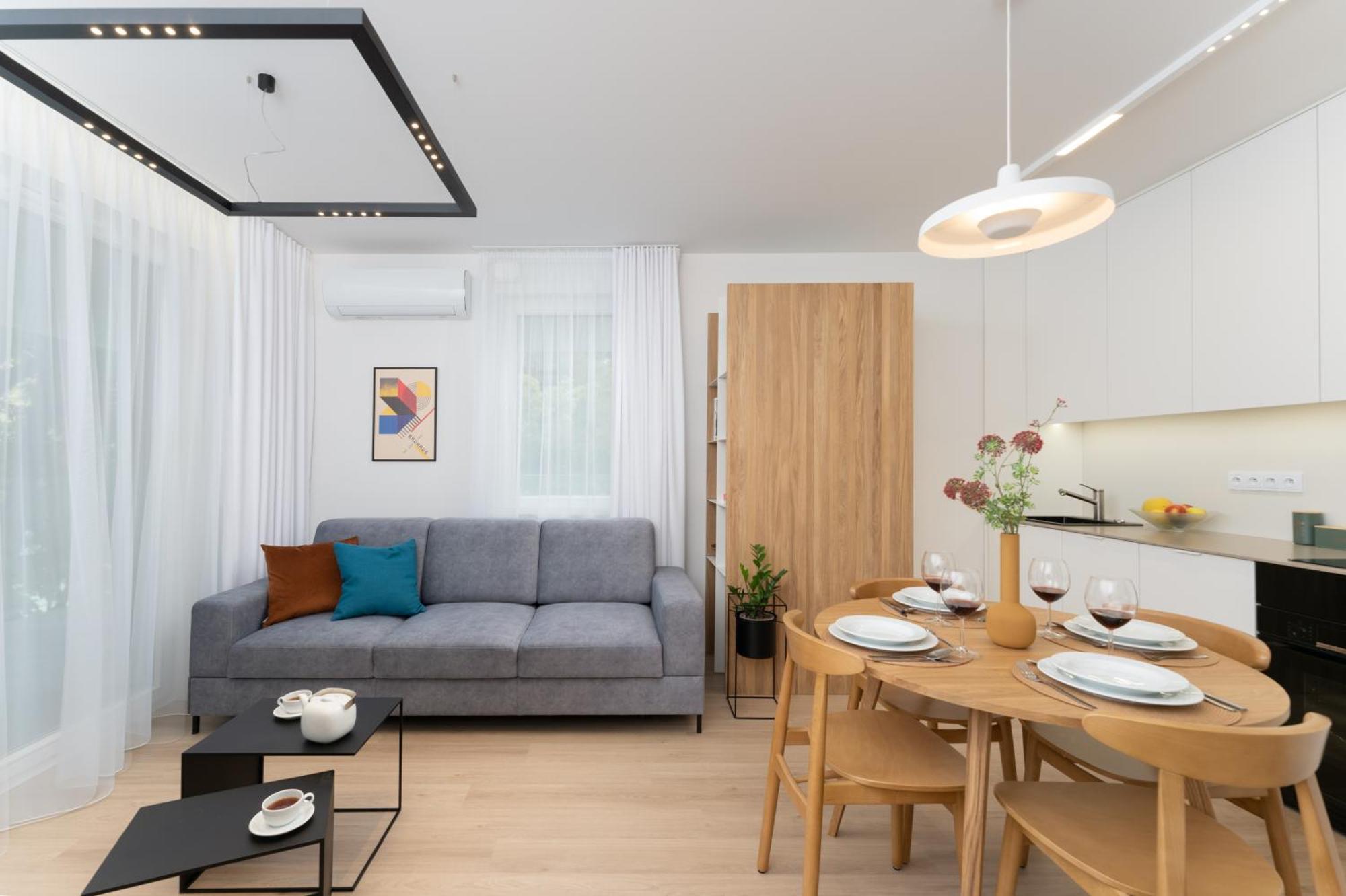 Apartment Old Town Krowoderska With Free Underground Garage Krakow Exterior photo